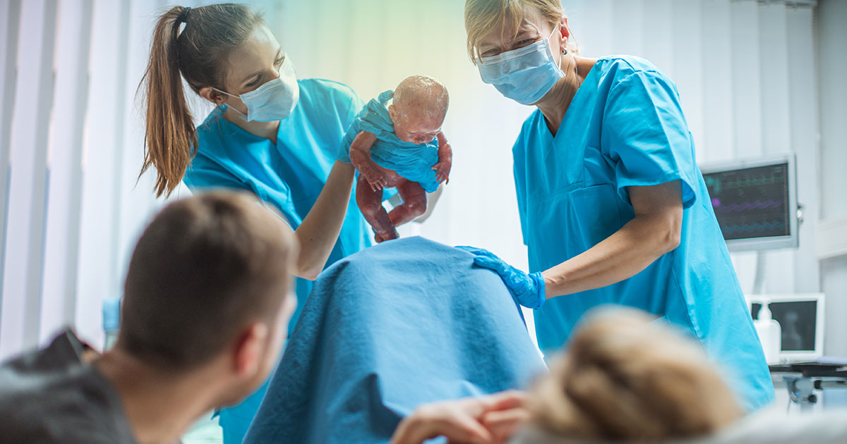 Hebamme Aufgaben: Überblick & Infos | Unique Medicum